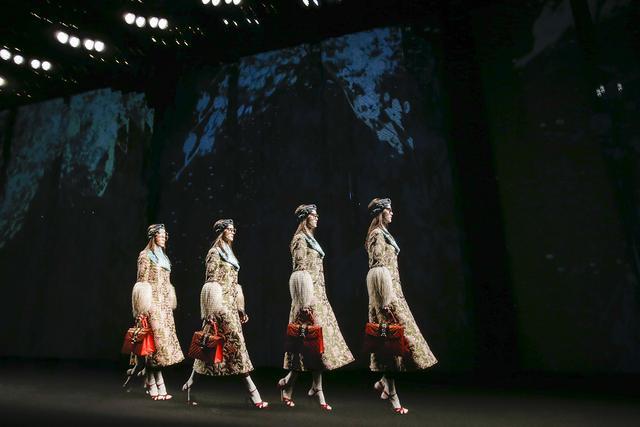 “即看即買”，是奢侈品行業(yè)的騙局還是創(chuàng)新？ 